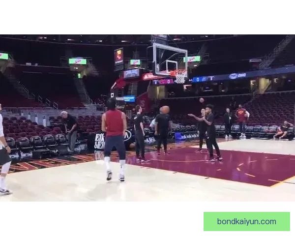 米利唐发布康复训练视频，恢复进展顺利备受期待